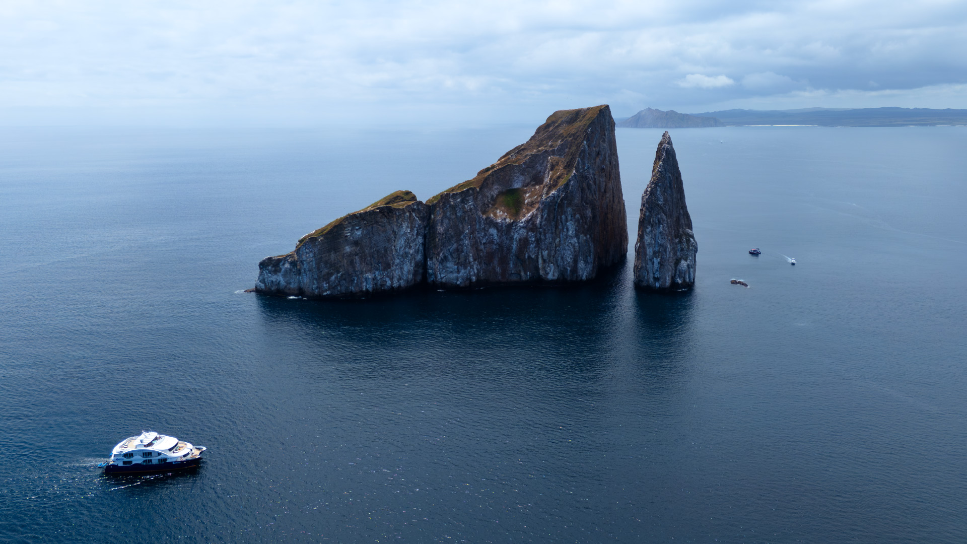 Specialists in Luxury and Distinctive Cruise Experiences / Golden Galapagos Cruises / Award-Winning Luxury Cruise Operator in the Galapagos Islands / Experience the Golden Side: Luxury Sustainable Experiences / We Are Locals: Authentic Galapagos Experience / We Are Women-Led: Crafting Exceptional Luxury Galapagos Tours / Why Golden Galapagos Cruises? / Consult Our Cruise / Our Take on Galapagos / Leading the Way to Sustainability: Carbon-Neutral Galapagos Cruises / Our Luxury Galapagos Cruise Fleet / Golden Immersions / Galapagos In Depth / Galapagos in a Glimpse / Our Lodge in Amazonia