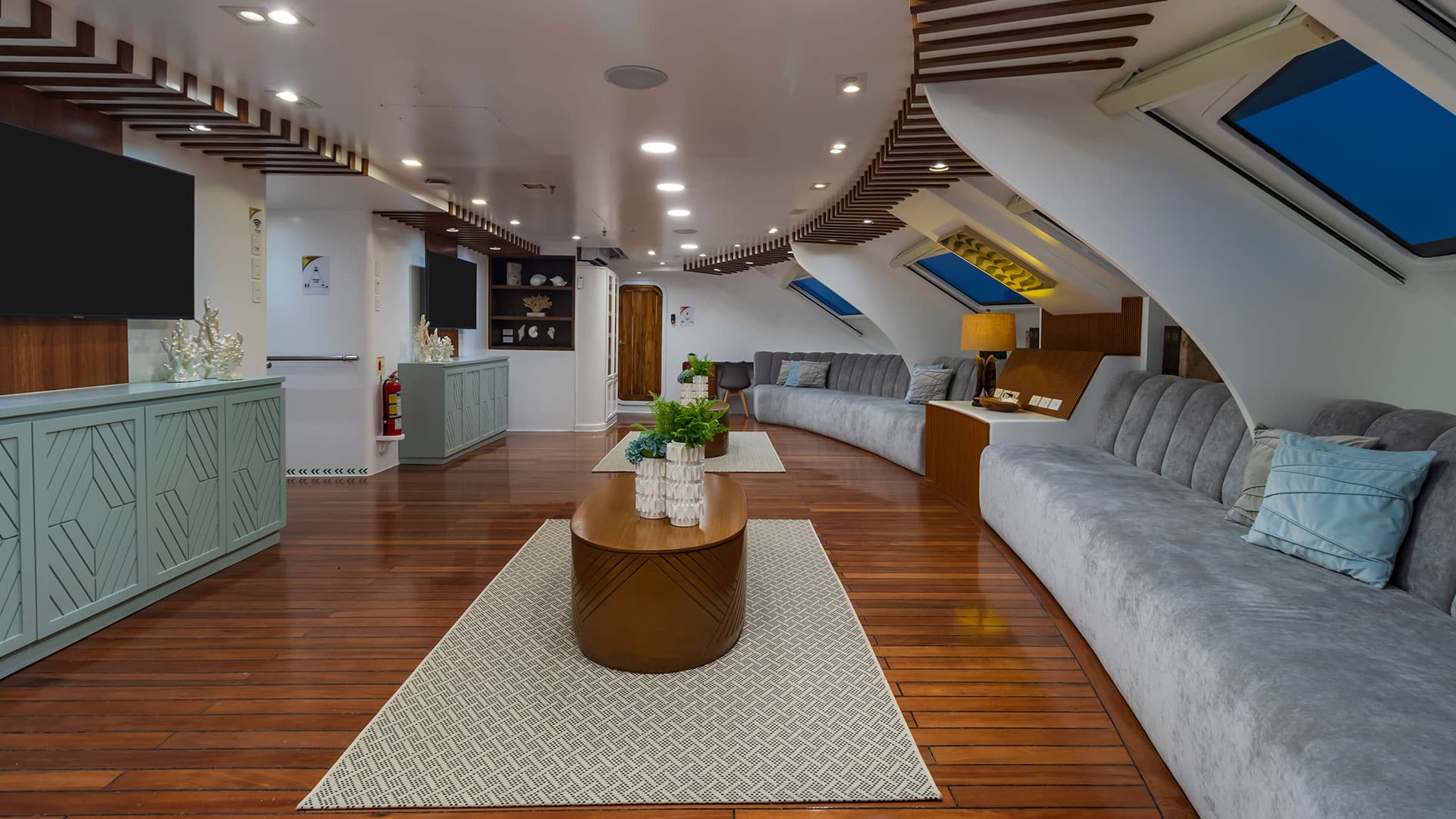 Luxury Cruise