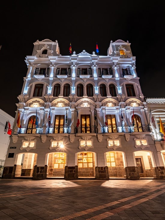 Plaza Grande Hotel - Golden Galapagos Cruises