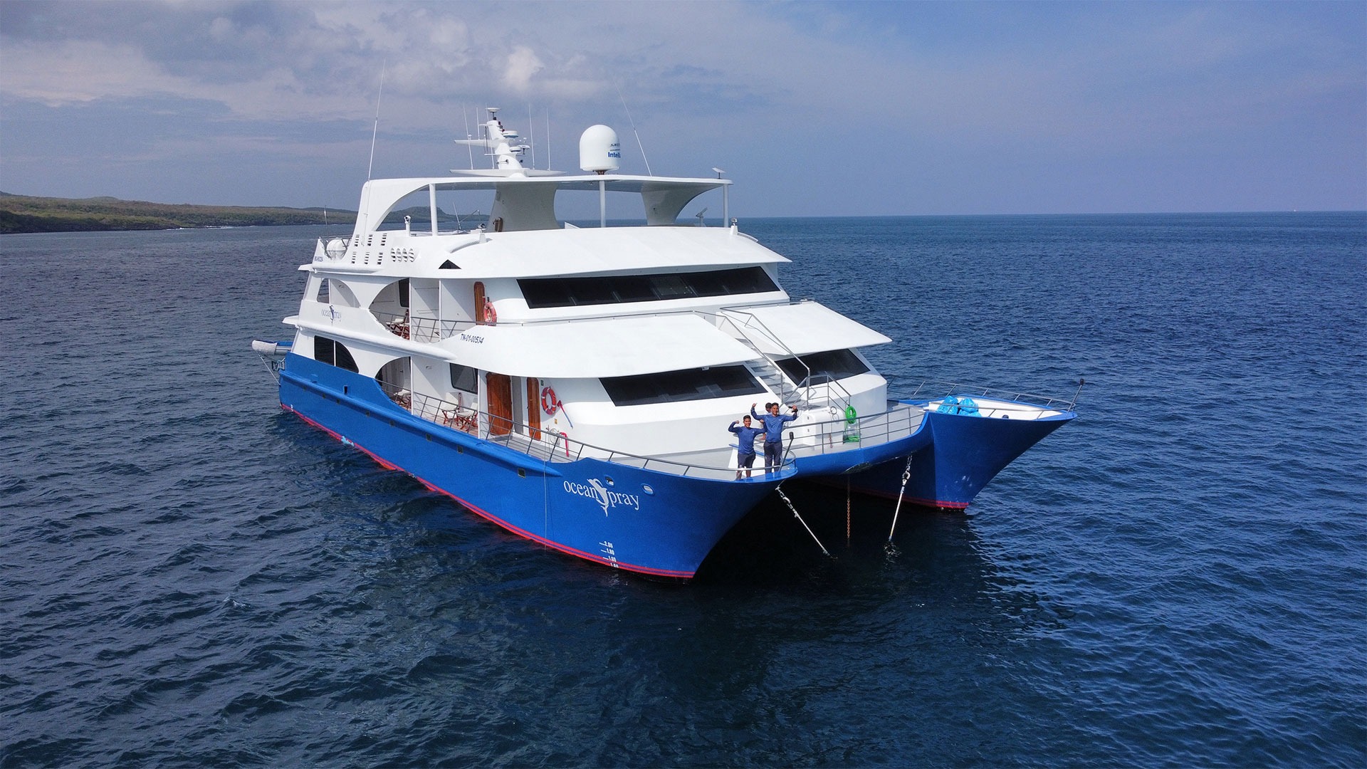 未使用 マゼラン MAGELLAN eXplorist 610 GPS MAP マップ 釣り 登山 地図 ナビゲーション ナビ 日本語版 アウトドア Ocean Spray Luxury Yacht: Galapagos Islands Mega-Catamaran